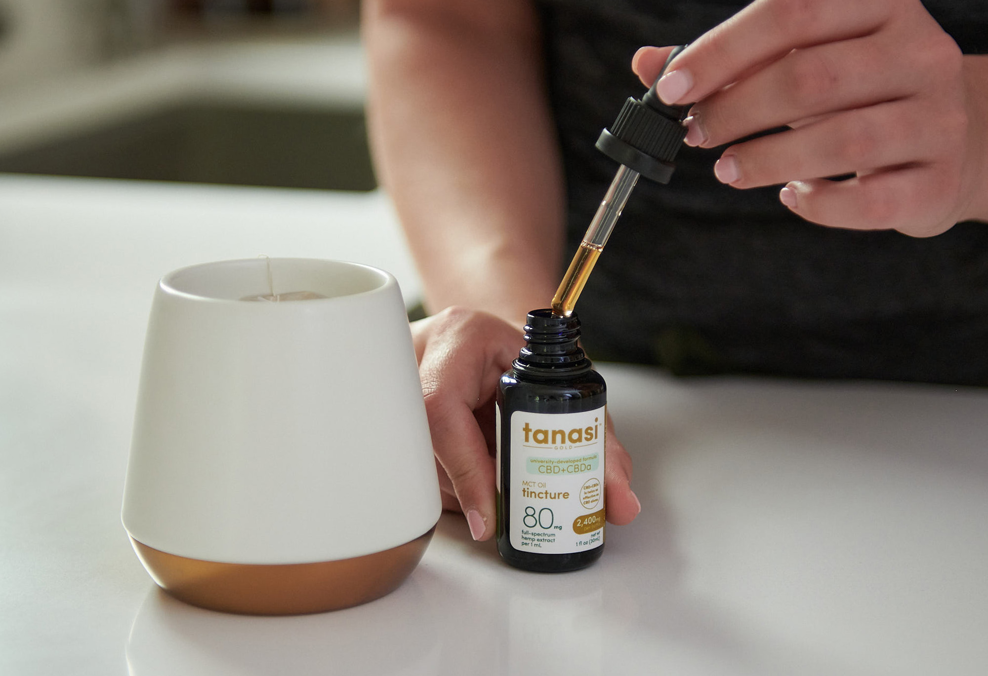 CBD Oil Tinctures: The Benefits of MCT Oil
